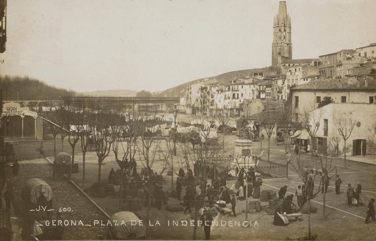 Girona Catedral Apartment ภายนอก รูปภาพ